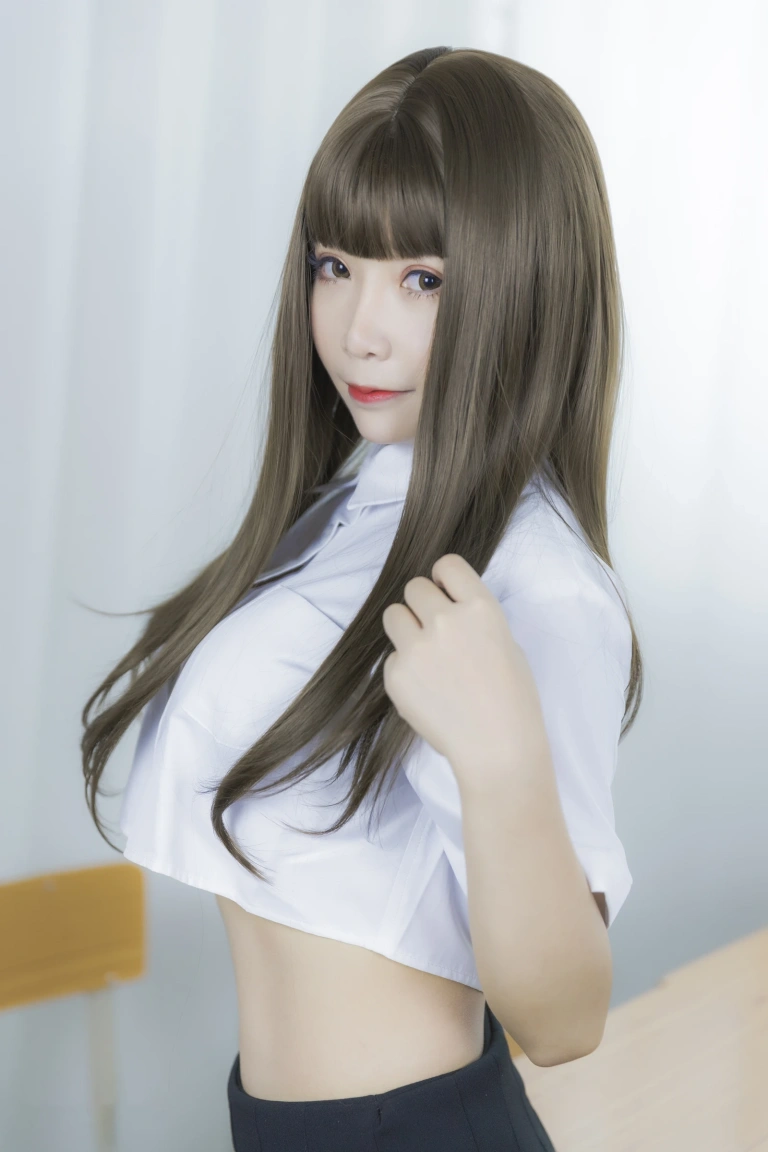 抱走莫子《等你下课》主题写真：42张全套美图