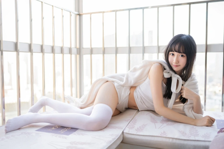 木棉棉《浴巾兔子》主题写真：42张全套美图