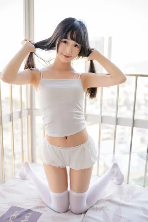 木棉棉《浴巾兔子》主题写真：42张全套美图