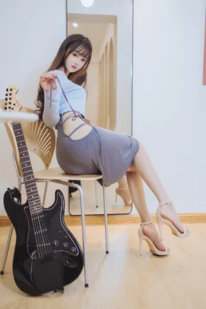 羽生三未《吉他妹妹》主题写真：43张全套美图