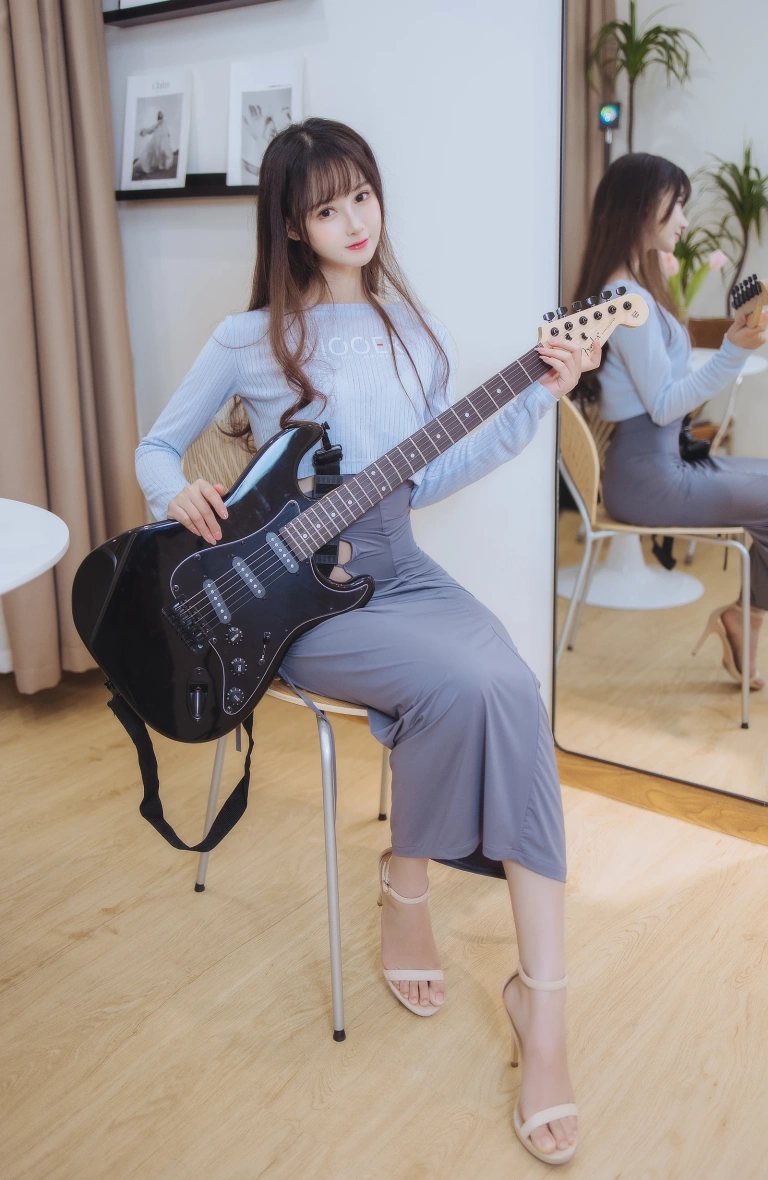 羽生三未《吉他妹妹》主题写真：43张全套美图