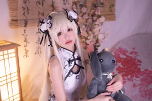 星黛鹿鹿《穹妹 旗袍（缘之空）》主题写真：62张全套美图