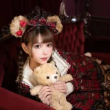 凛子酱《Lolita 泰迪熊》主题写真：10张全套美图