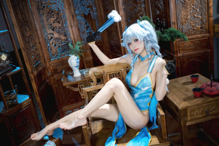 九柒喵《PA15 翠雀媚》主题写真：36张全套美图