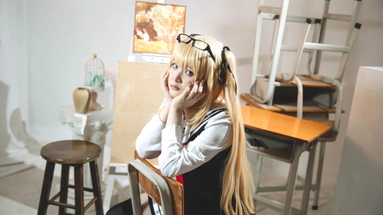 屿鱼《[Patreon] 2024年01月套图会员合集》主题写真：60张全套美图