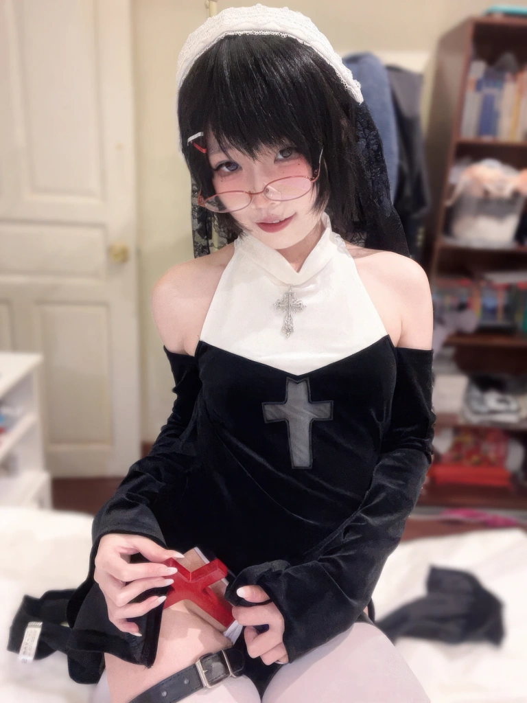 清水凪《修女的祷告》主题写真：18张全套美图，含1个视频