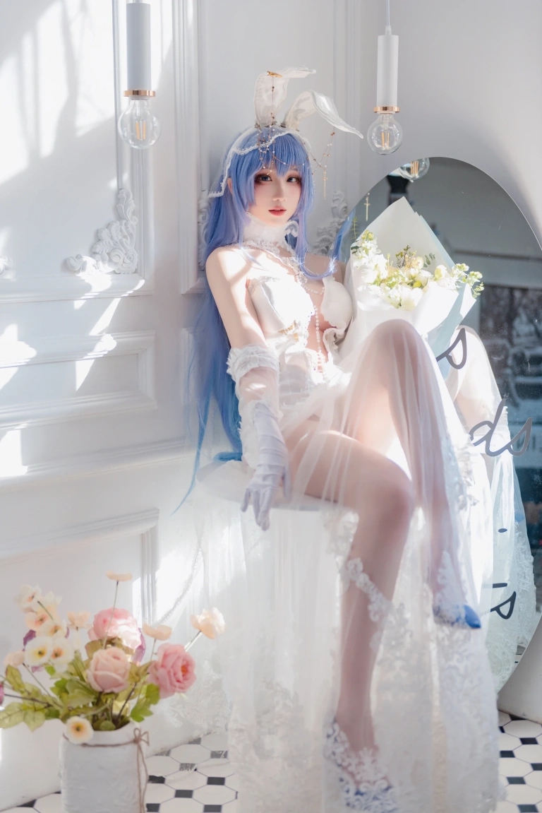 瓦斯塔亚小龙虾《碧蓝航线 新泽西 花园白雪之仪》主题写真：26张全套美图