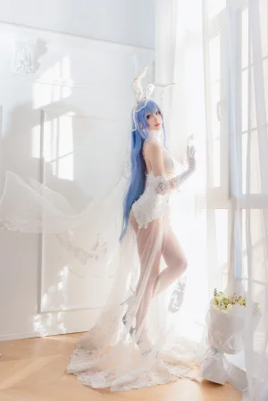 瓦斯塔亚小龙虾《碧蓝航线 新泽西 花园白雪之仪》主题写真：26张全套美图
