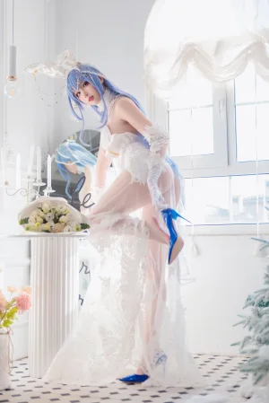 瓦斯塔亚小龙虾《碧蓝航线 新泽西 花园白雪之仪》主题写真：26张全套美图