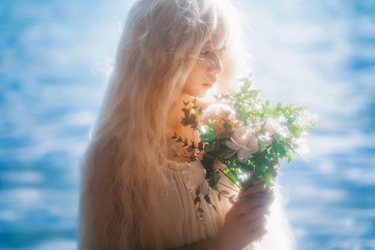 清青琴玖《你心似海》主题写真：32张全套美图
