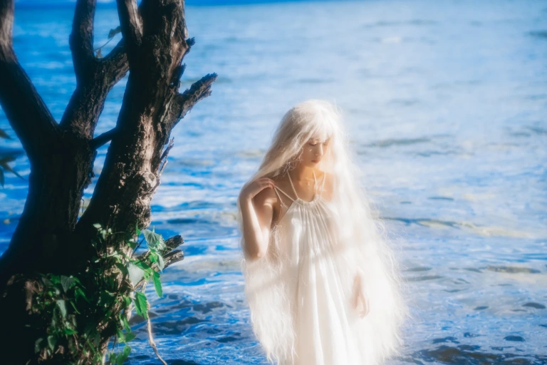 清青琴玖《你心似海》主题写真：32张全套美图