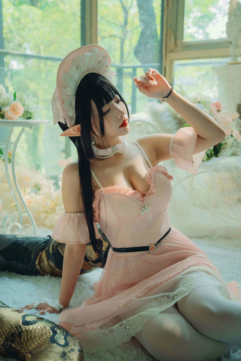 宮本桜《森蚺芭蕾》主题写真：33张全套美图