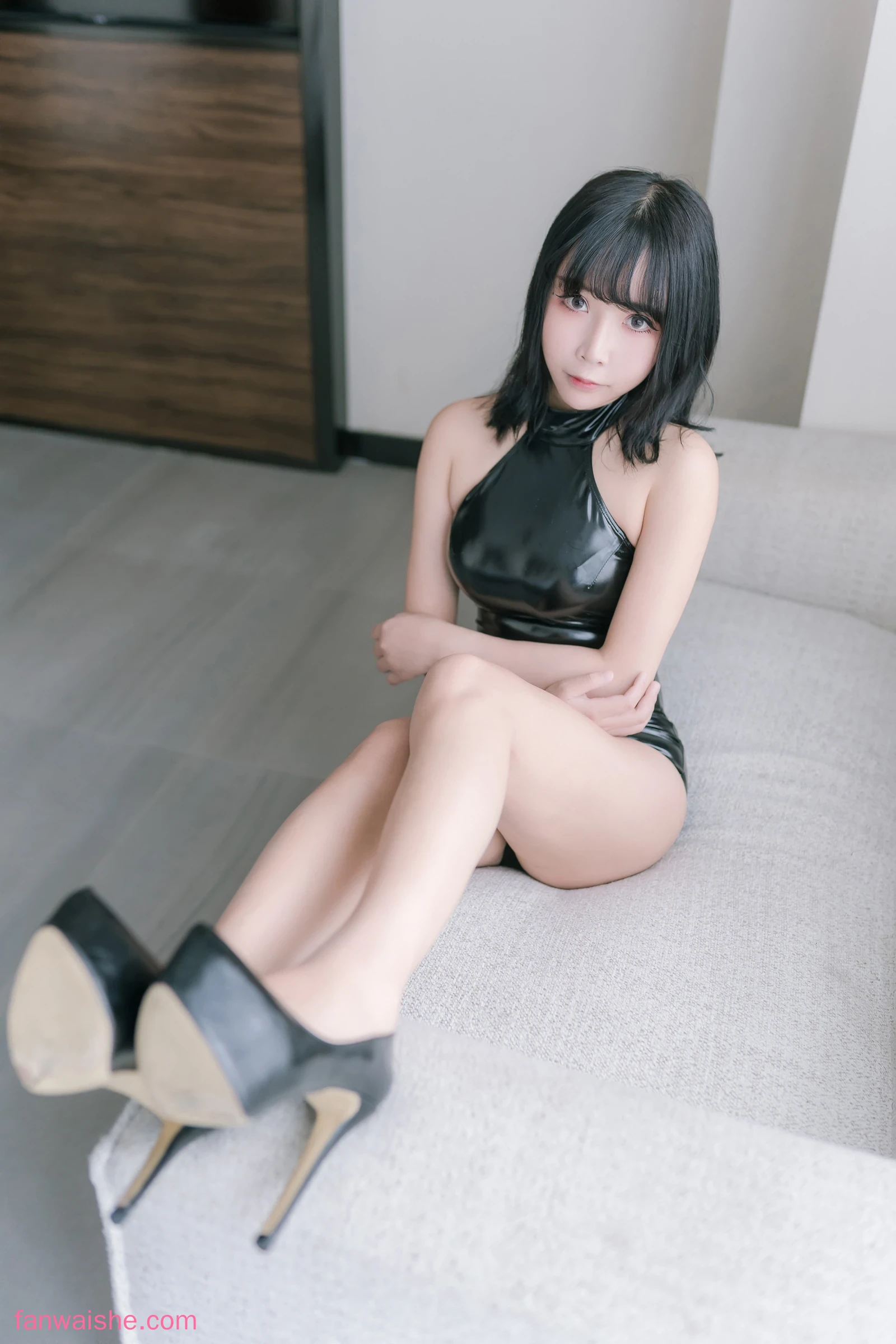 抱走莫子 抱走莫子 NO.016 - 高跟鞋