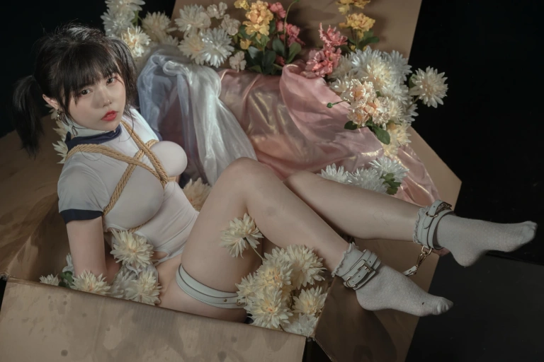七月喵子《体操服》主题写真：43张全套美图