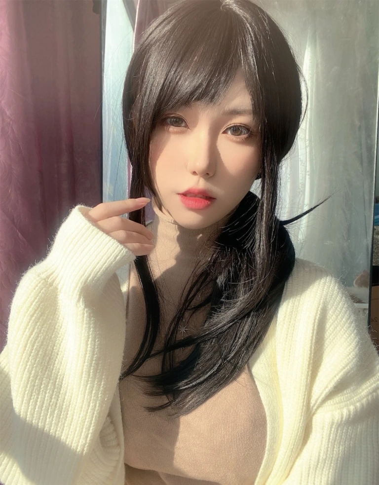 一北亦北《人妻太太》主题写真：44张全套美图，含7个视频