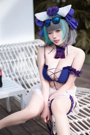 贞子蜜桃《柴郡泳装》主题写真：60张全套美图，含1个视频