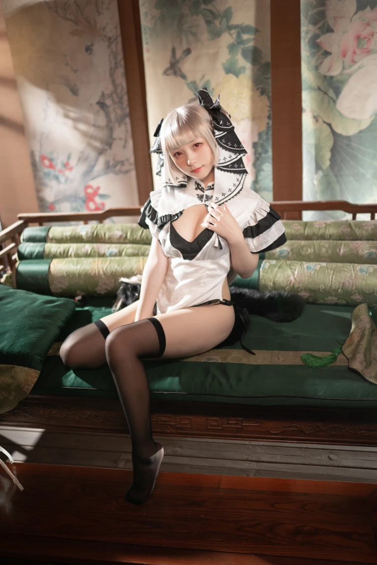 花铃《可畏旗袍》主题写真：84张全套美图