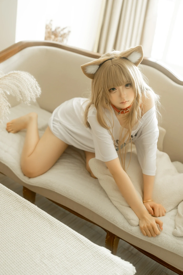 幼水铃衣《黄豆粉》主题写真：90张全套美图