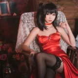 面饼仙儿《大凤》主题写真：15张全套美图