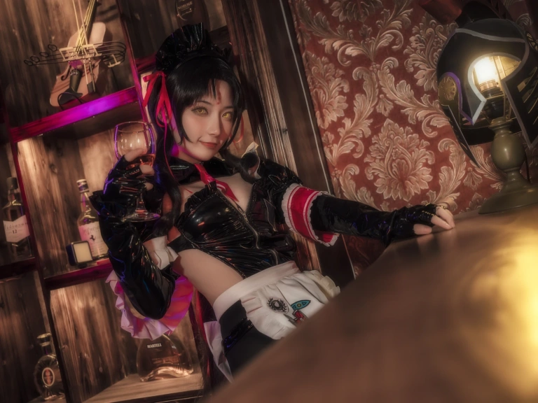 是三不是世《杀生院女仆》主题写真：18张全套美图