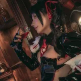 是三不是世《杀生院女仆》主题写真：18张全套美图