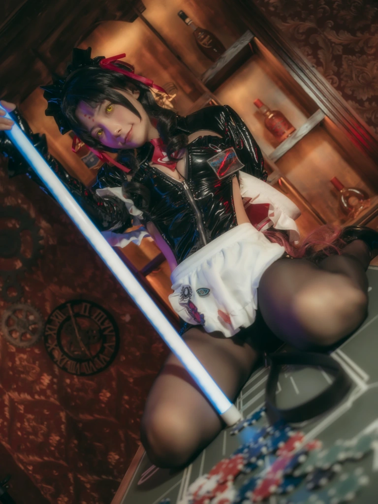 是三不是世《杀生院女仆》主题写真：18张全套美图