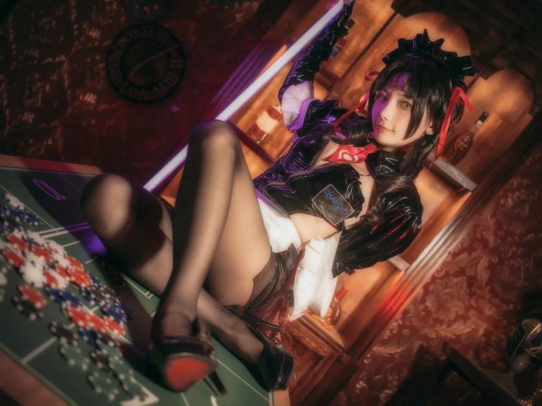 是三不是世《杀生院女仆》主题写真：18张全套美图