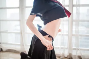 木棉棉《贞德（黑）》主题写真：23张全套美图