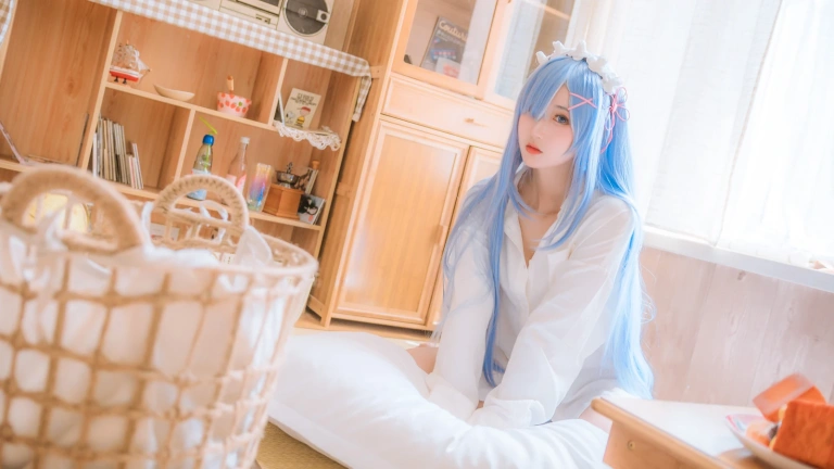 羽生三未《蕾姆》主题写真：32张全套美图