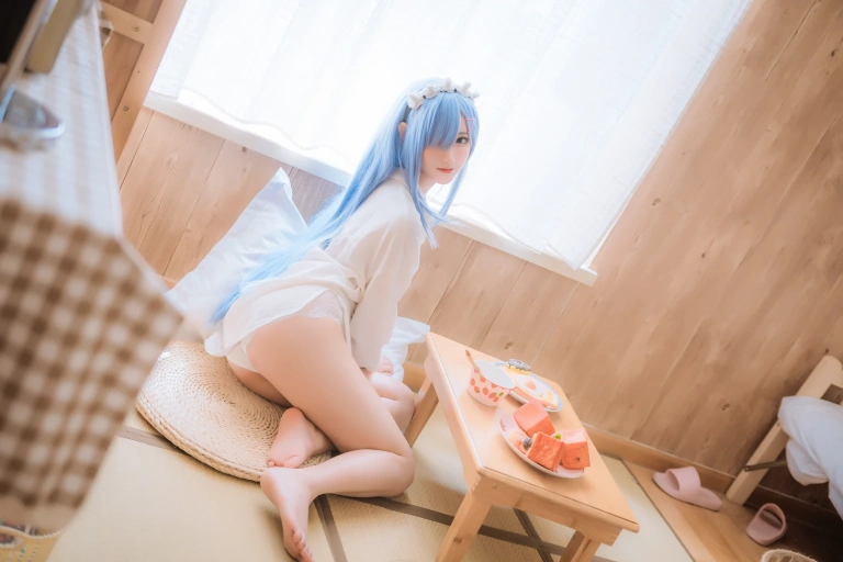 羽生三未《蕾姆》主题写真：32张全套美图