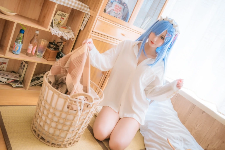 羽生三未《蕾姆》主题写真：32张全套美图