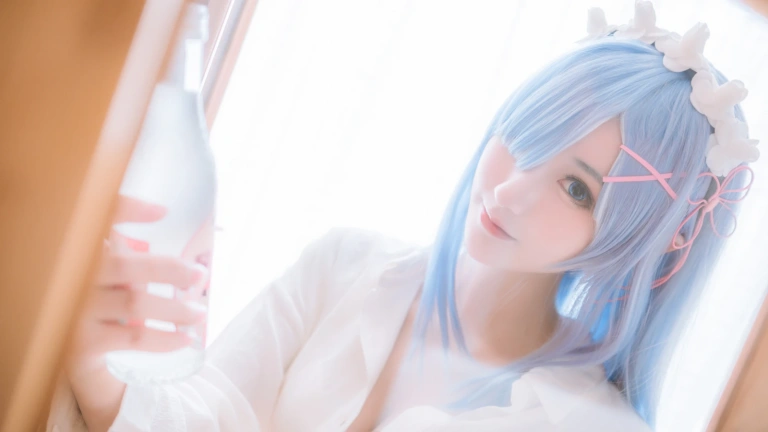 羽生三未《蕾姆》主题写真：32张全套美图
