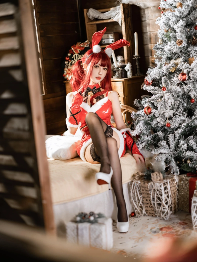 仙女月《红色圣诞兔》主题写真：32张全套美图
