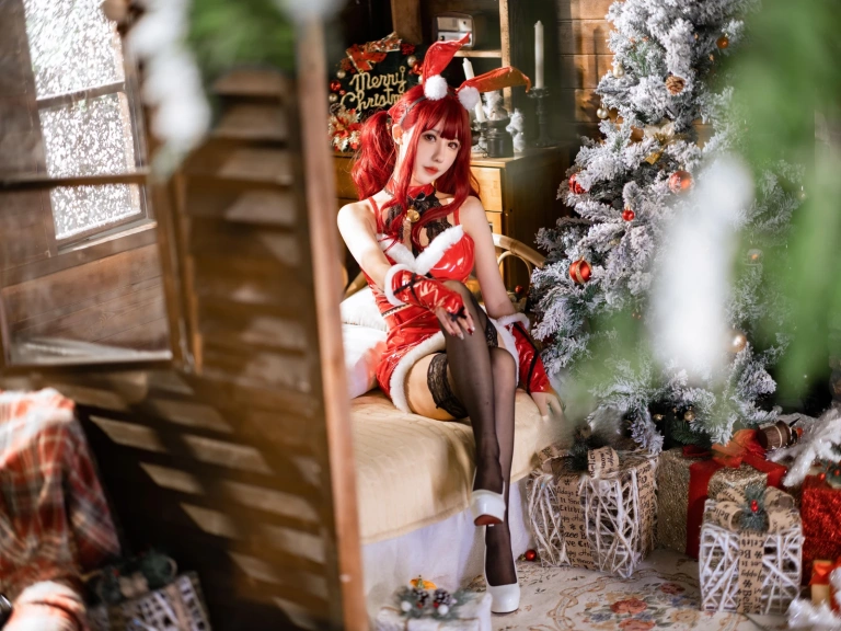 仙女月《红色圣诞兔》主题写真：32张全套美图