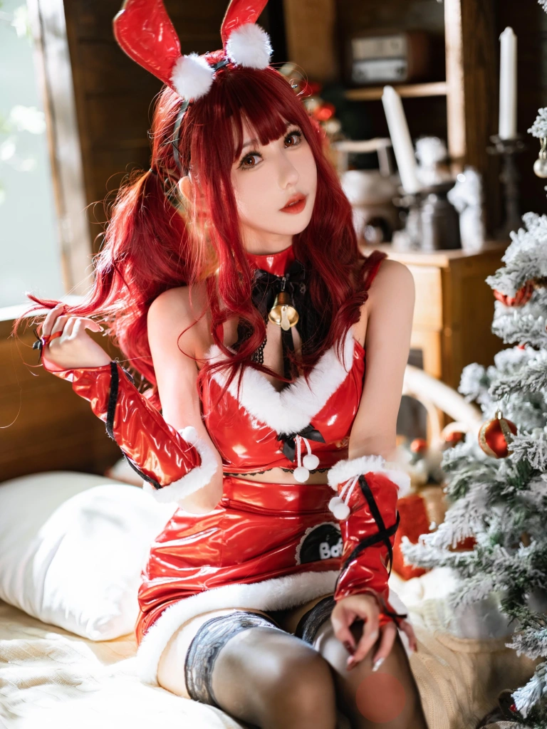仙女月《红色圣诞兔》主题写真：32张全套美图