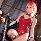 是一只熊仔《碧蓝档案 美甘宁瑠》主题写真：35张全套美图