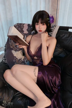 麻薯好吃《惊喜掉落彩蛋》主题写真：35张全套美图