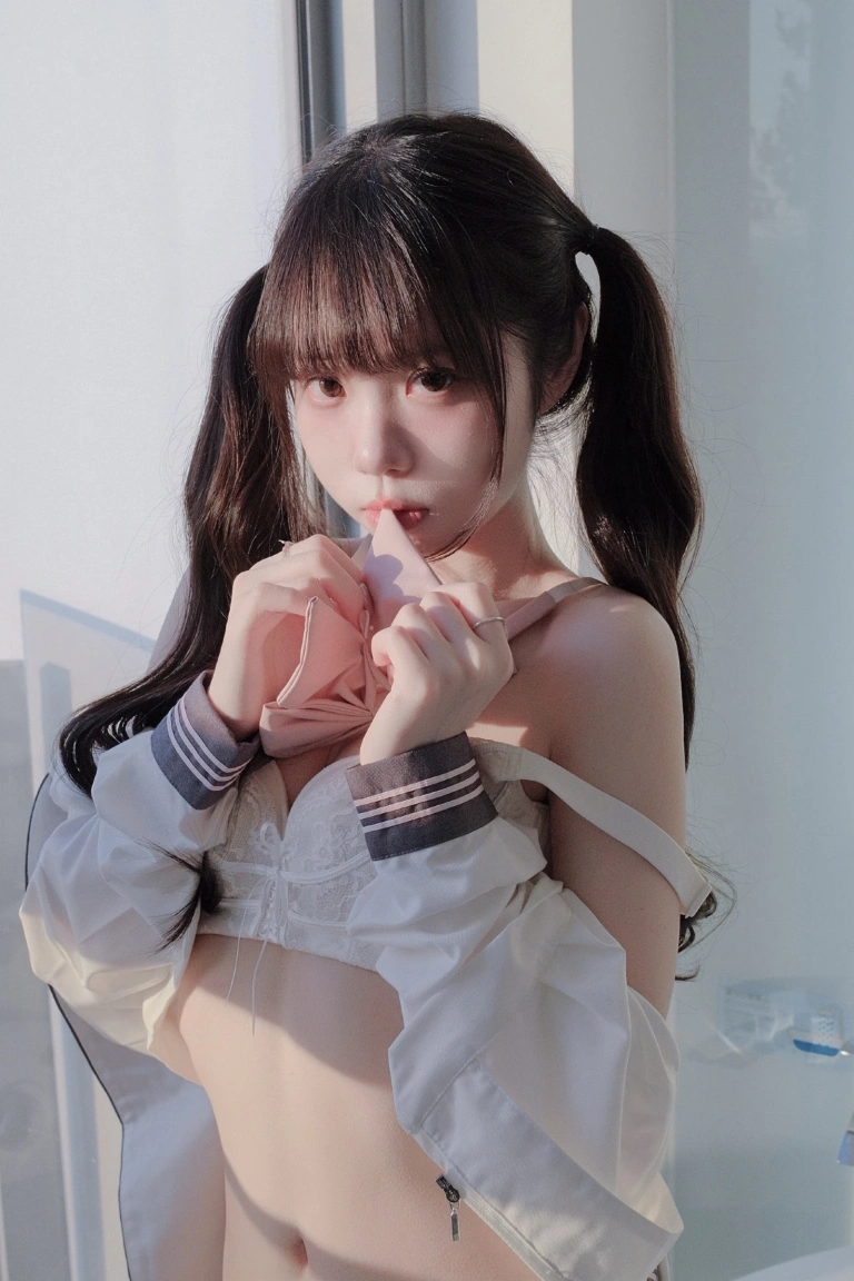 可可小白兔《放课后的私人时间》主题写真：48张全套美图