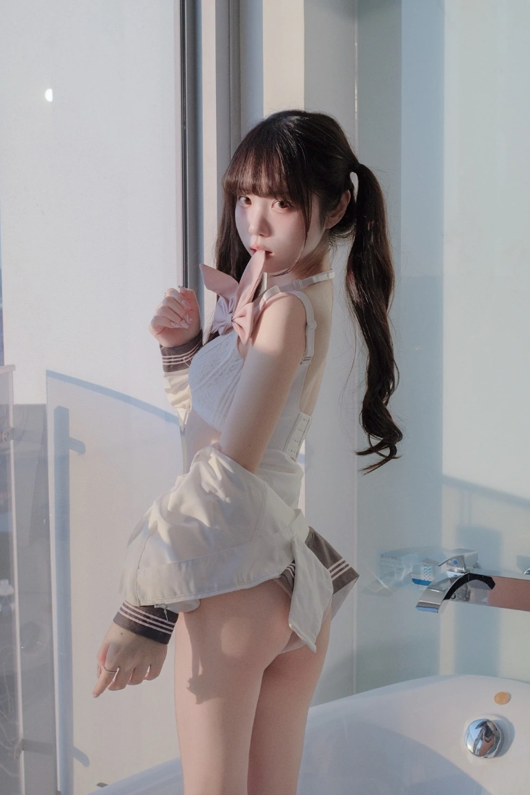 可可小白兔《放课后的私人时间》主题写真：48张全套美图