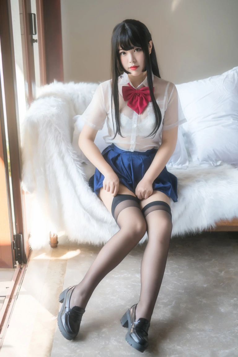 白烨《情人节特辑》主题写真：52张全套美图