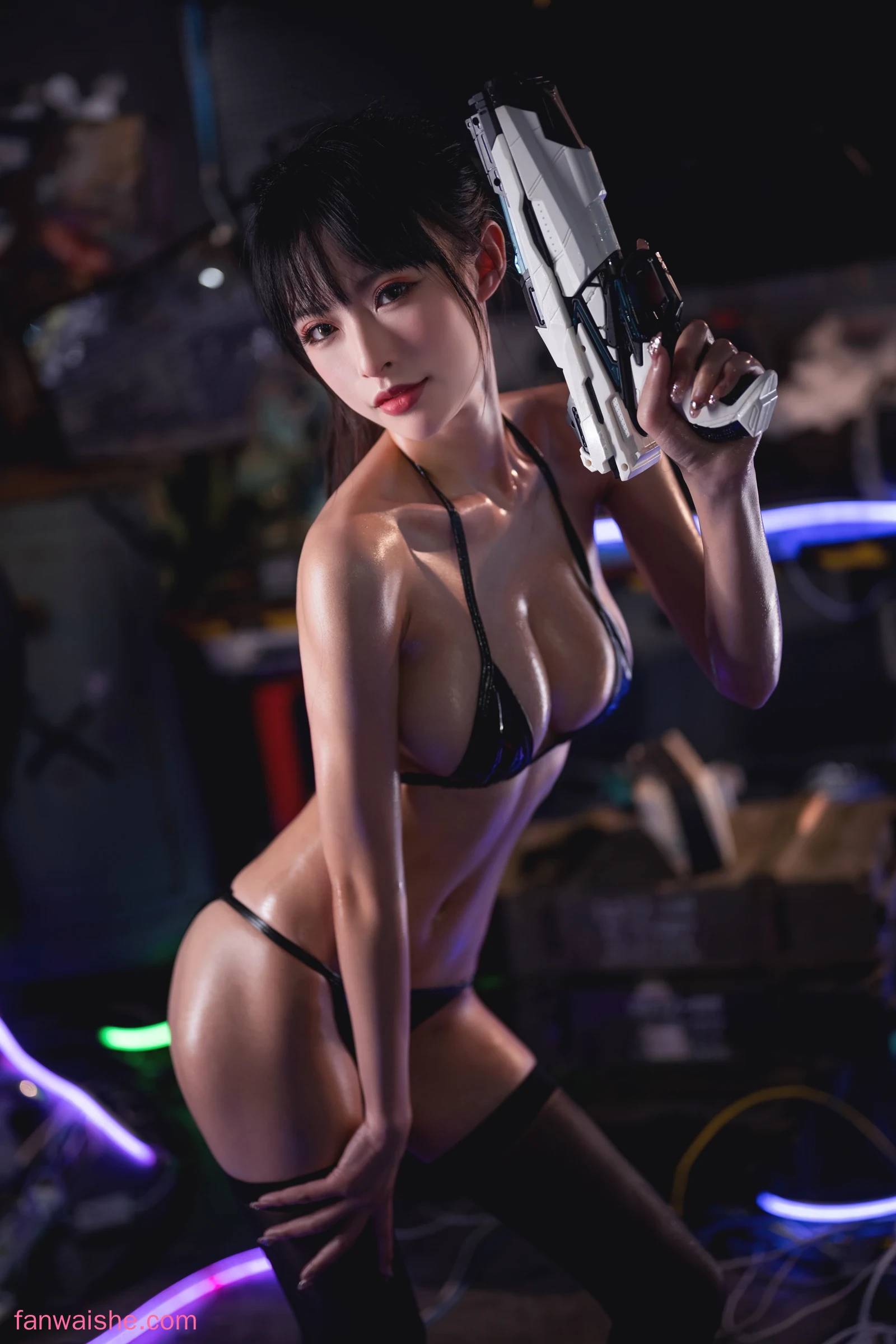 清水由乃 清水由乃 NO.017 - 抹油比基尼