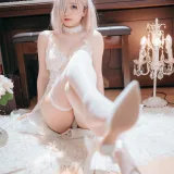 花铃《玛修婚纱》主题写真：63张全套美图