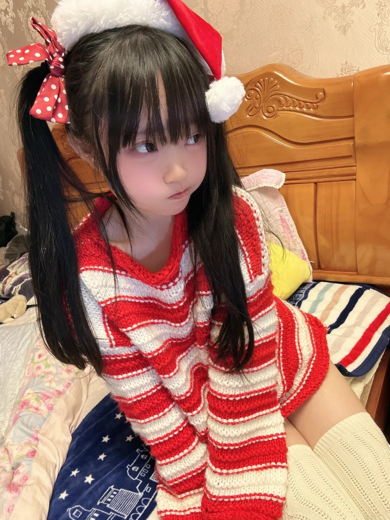 神沢永莉《开年好运》主题写真：74张全套美图，含10个视频