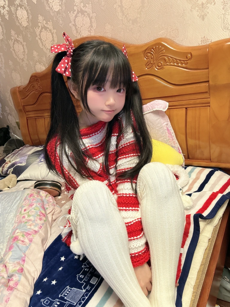 神沢永莉《开年好运》主题写真：74张全套美图，含10个视频