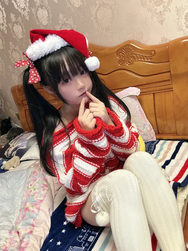 神沢永莉《开年好运》主题写真：74张全套美图，含10个视频