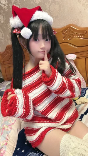 神沢永莉《开年好运》主题写真：74张全套美图，含10个视频