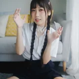 不呆猫《奶油少女》主题写真：80张全套美图，含4个视频