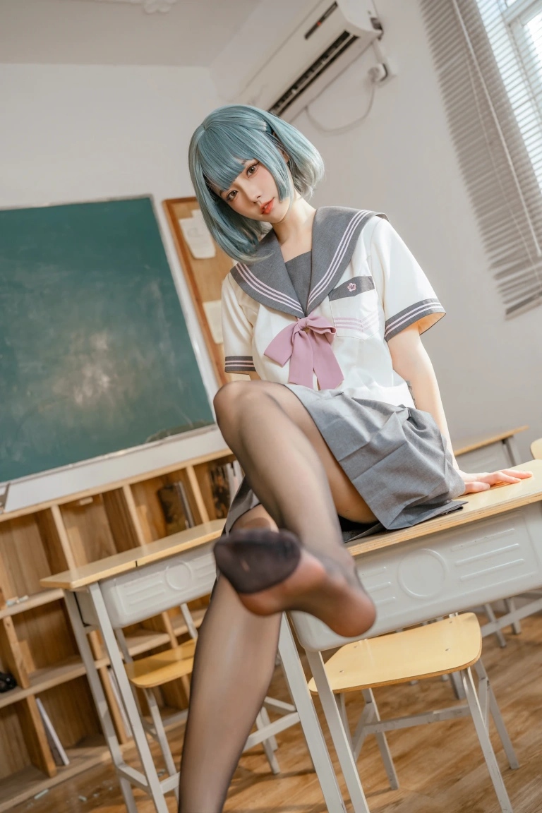 桃良阿宅《不良JK》主题写真：106张全套美图