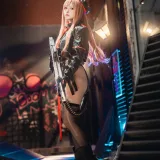 屿鱼《[Patreon] 2024年03月套图会员合集》主题写真：13张全套美图