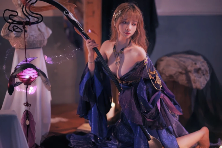 叉子宝宝《逆水寒 九灵》主题写真：12张全套美图